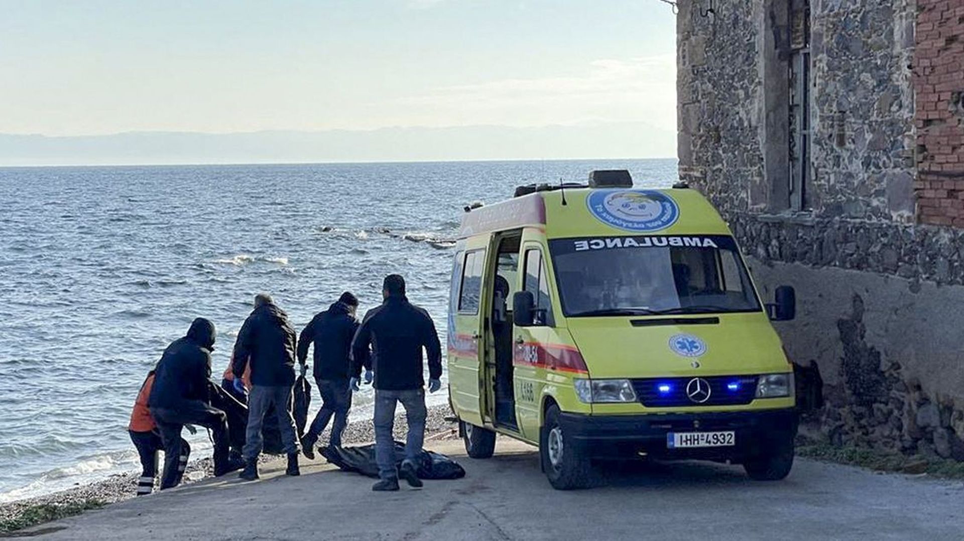 Grèce : quatre morts dans le naufrage d'un bateau de migrants Grèce : quatre morts dans le naufrage d'un bateau de migrants