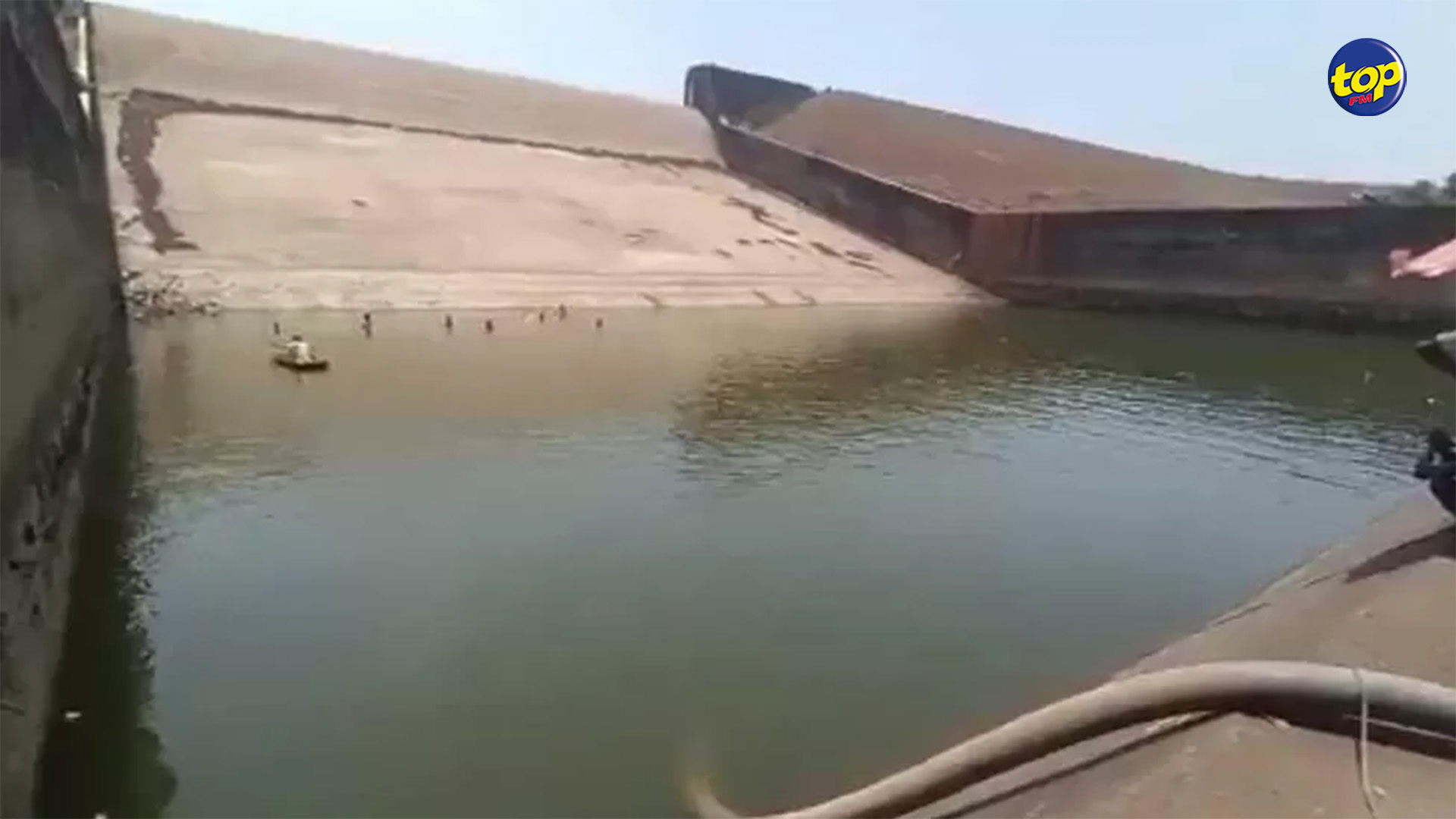 BARRAGE BARRAGE