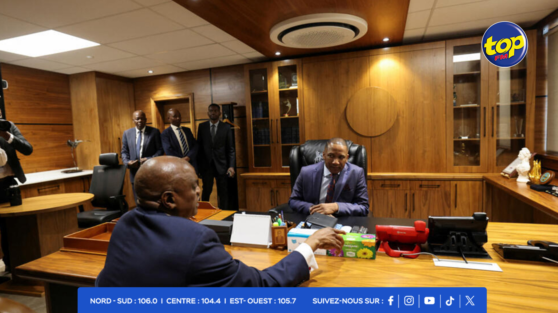 Botswana - une passation «sans drame ni acrobatie», selon le nouveau président Duma Boko Botswana - une passation «sans drame ni acrobatie», selon le nouveau président Duma Boko