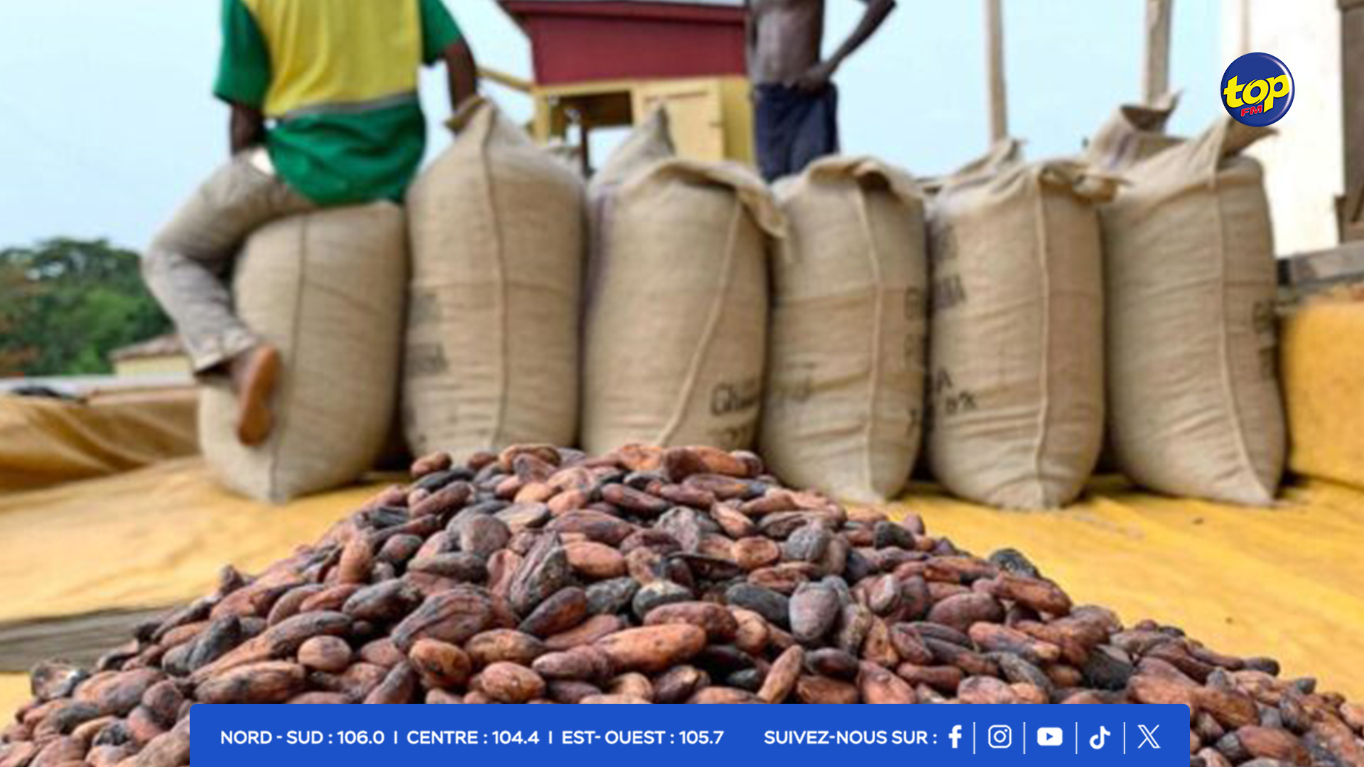Le Ghana a perdu 160 000 tonnes de cacao à cause de la contrebande cette saison Le Ghana a perdu 160 000 tonnes de cacao à cause de la contrebande cette saison